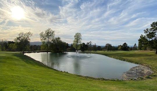 Boundary Oak Golf Course